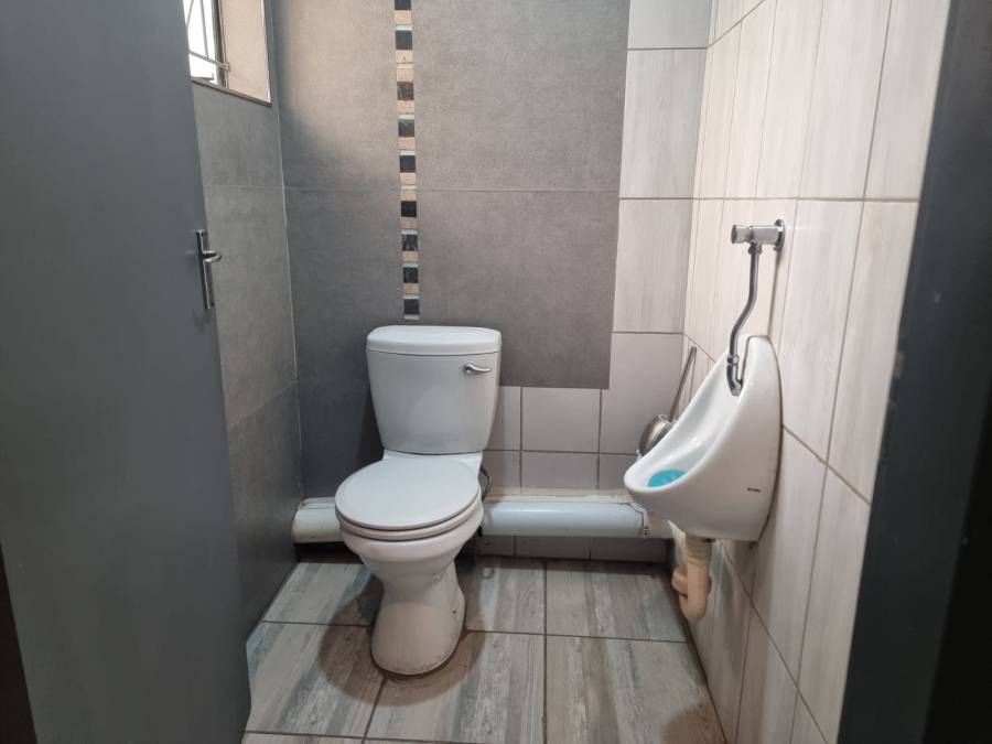 Commercial Property for Sale in Bodorp North West